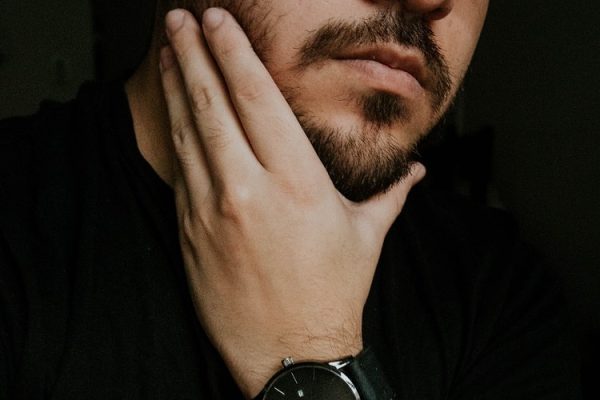 Swędzenie brody – jak się go pozbyć?